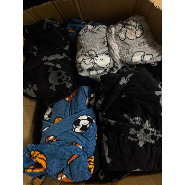 LOT DE 50 PCS DE PYJAMAS POUR ENFANT