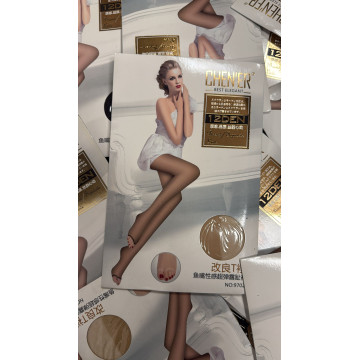 LOT DE 100 PCS DE BAS POUR FEMME