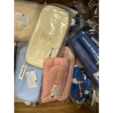 LOT DE 100 PCS DE TROUSSE